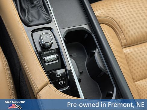Used 2021 Volvo XC90 T6 Inscription w/ Advanced Package AWD/4WD image 13