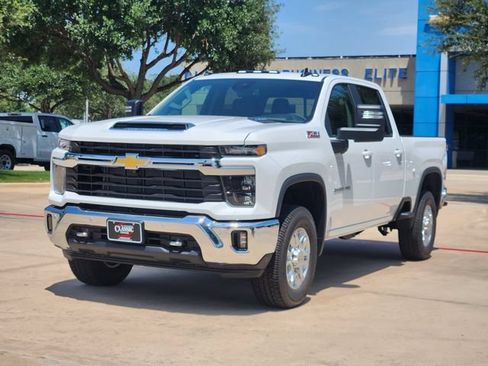New 2026 Chevrolet Silverado 2500 LT w/ All Star Edition AWD/4WD image 12
