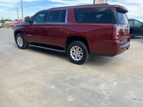 Used 2020 GMC Yukon XL SLT AWD/4WD image 4