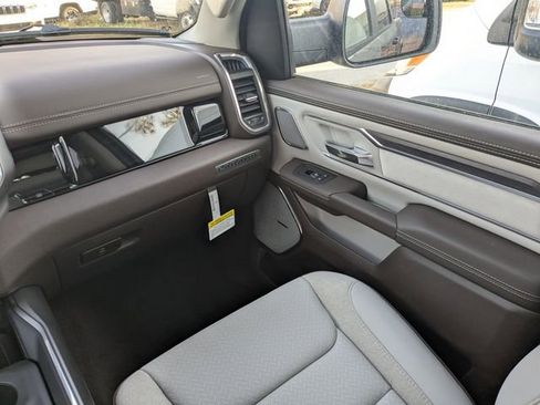 New 2026 RAM 1500 Laramie w/ Advanced Safety Group II AWD/4WD image 17