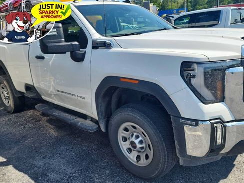 Used 2024 GMC Sierra 3500 Pro w/ Convenience Package AWD/4WD image 2