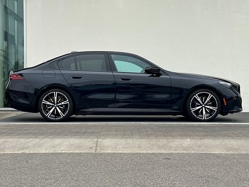 Used 2024 BMW i5 M60 w/ Premium Package AWD/4WD image 2