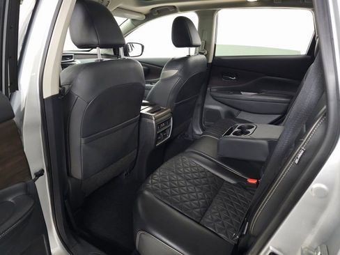 Used 2019 Nissan Murano Platinum w/ Cargo Package image 34