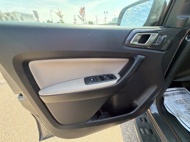 Certified 2019 Ford Ranger Lariat w/ Trailer Tow Package AWD/4WD image 18