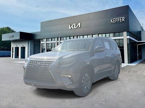 Used 2020 Lexus GX 460 Luxury w/ Accessory Package AWD/4WD image 4