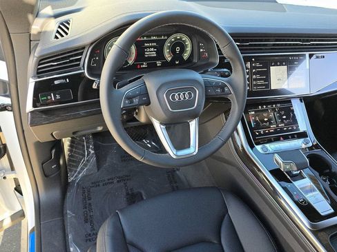 Used 2026 Audi Q8 Premium Plus AWD/4WD image 17