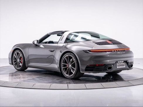 Used 2024 Porsche 911 Targa 4S w/ Premium Package image 13