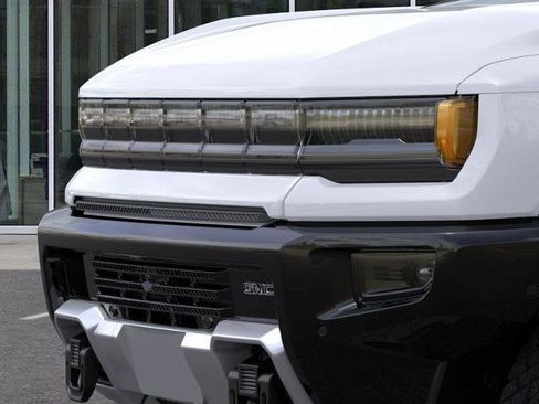 New 2026 GMC Hummer EV 2X image 13