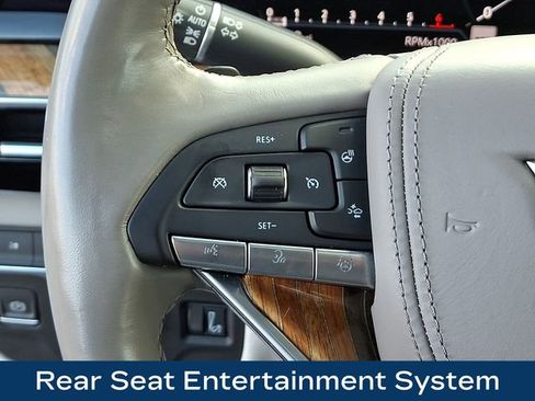 Used 2021 Cadillac Escalade ESV Premium Luxury Platinum w/ Heavy-Duty Trailer Package image 26