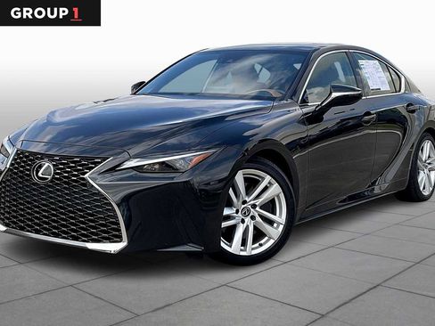 Used 2025 Lexus IS 300 w/ Comfort Package image 1