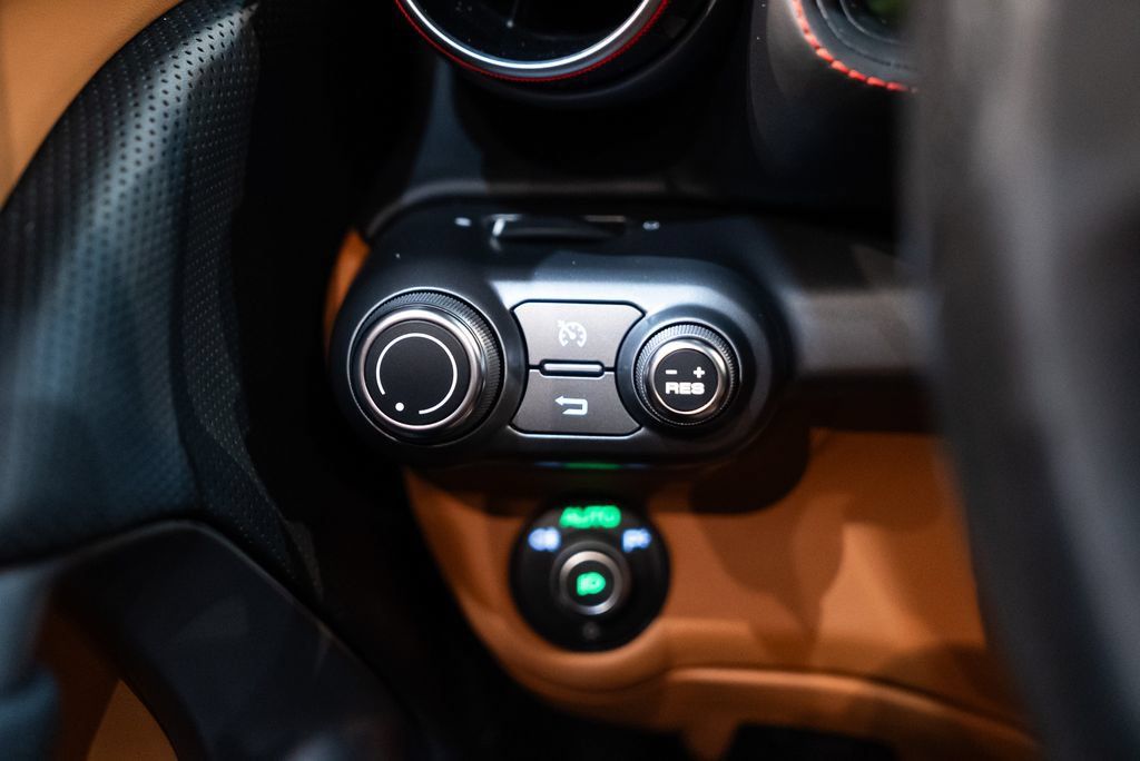 Certified 2023 Ferrari 812 GTS RWD image 34