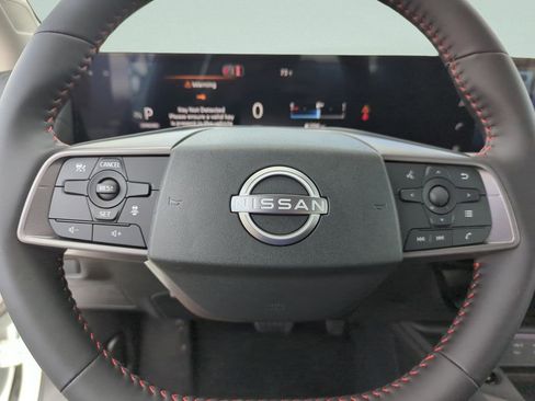 New 2026 Nissan Sentra SR w/ Floor Mat Package FWD image 37