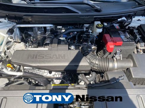 New 2026 Nissan Rogue SV FWD image 10