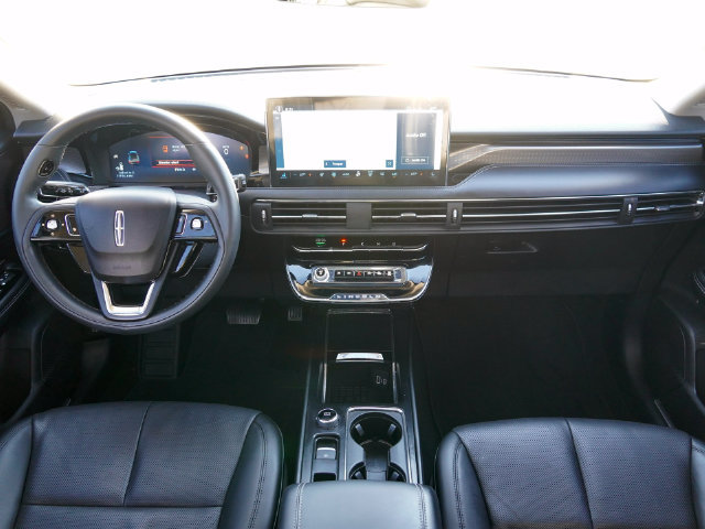Used 2024 Lincoln Corsair Reserve w/ Equipment Group 201A FWD image 21