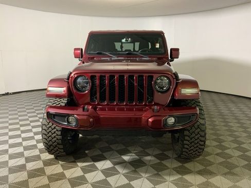 Used 2021 Jeep Gladiator Overland image 3