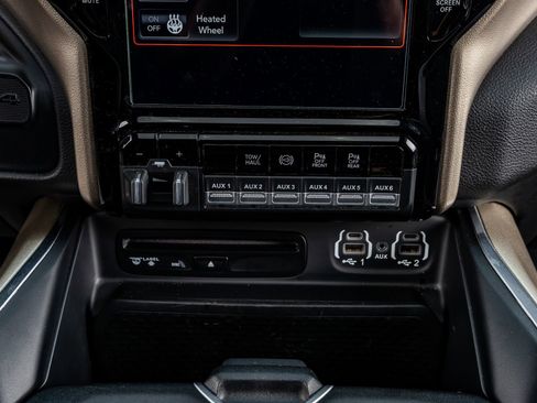 Used 2019 RAM 2500 Laramie w/ Night Edition AWD/4WD image 26