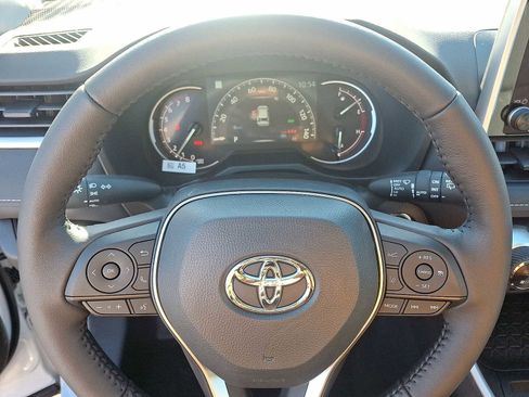 New 2025 Toyota RAV4 XLE image 23