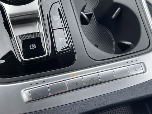 New 2026 Kia Carnival EX image 38