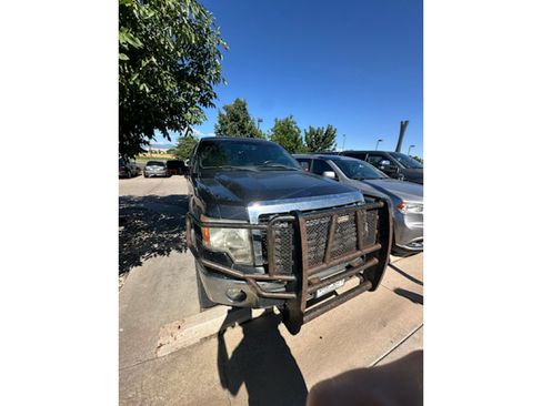 Used 2011 Ford F150 XLT w/ XLT Chrome Pkg AWD/4WD image 4