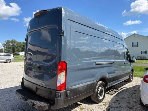 Used 2019 Ford Transit 250 148 High Roof Extended RWD image 4