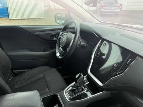 Certified 2024 Subaru Outback Premium image 5