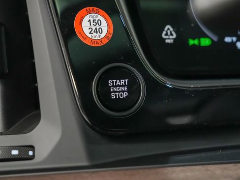 New 2026 Porsche Cayenne image 14