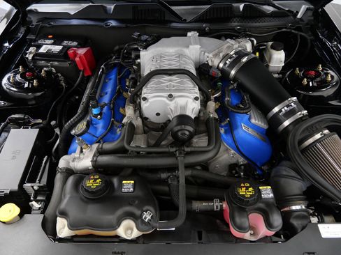 Used 2013 Ford Mustang Shelby GT500 image 12