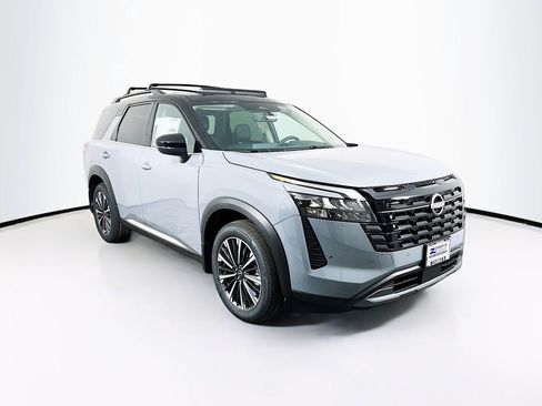 New 2026 Nissan Pathfinder Platinum AWD/4WD image 1