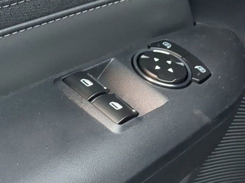 New 2025 Ford Mustang Coupe image 21