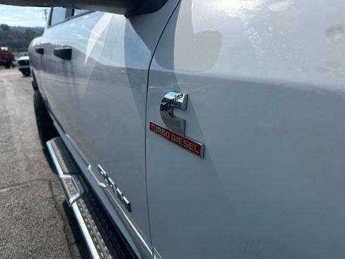 Used 2023 RAM 2500 Big Horn w/ Level 1 Equipment Group image 10