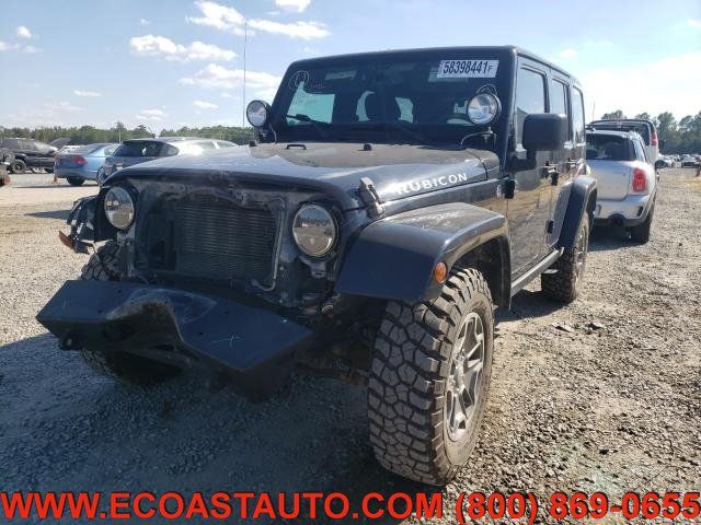 Used 2014 Jeep Wrangler Unlimited Rubicon w/ Connectivity Group AWD/4WD image 3