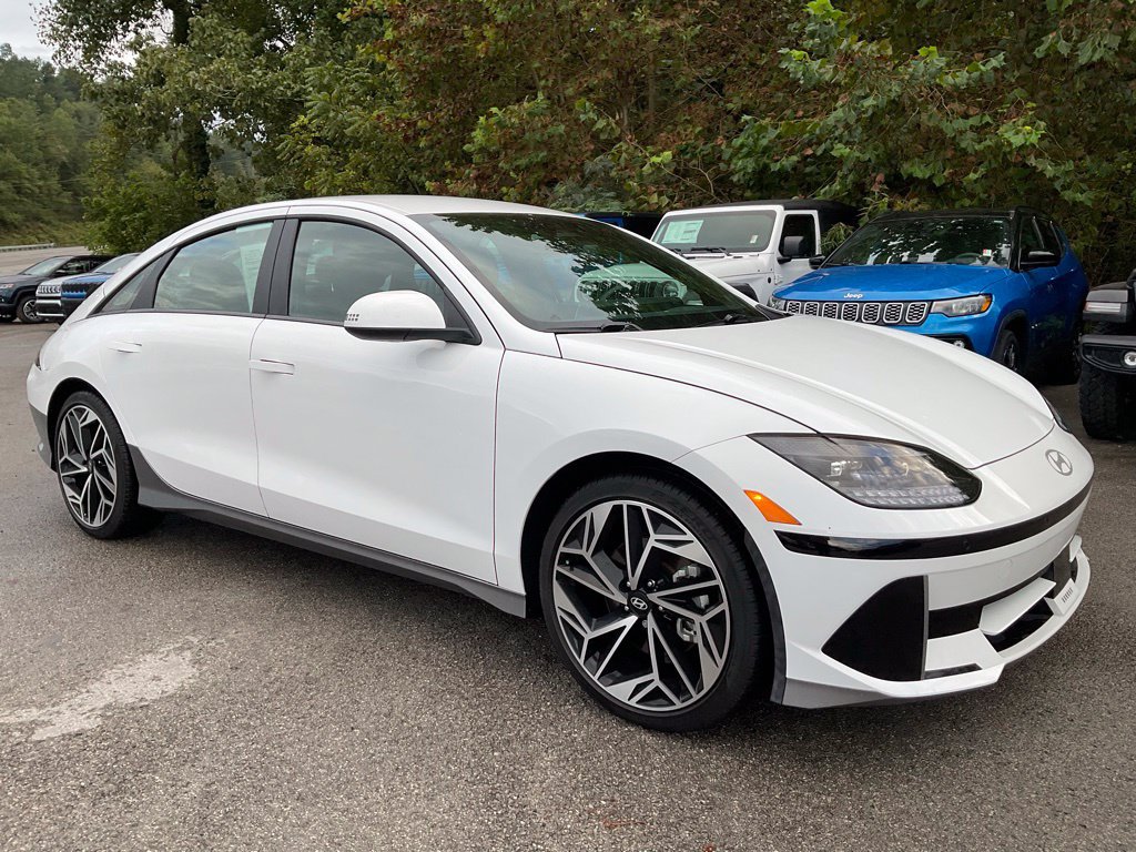 Used 2024 Hyundai Ioniq 6 SEL AWD/4WD image 7
