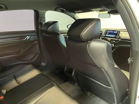 Used 2022 Honda Accord Sport image 14