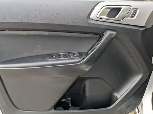 Used 2019 Ford Ranger XLT w/ Equipment Group 301A Mid image 13