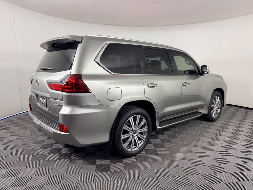 Used 2019 Lexus LX 570 4WD w/ Luxury Package image 6