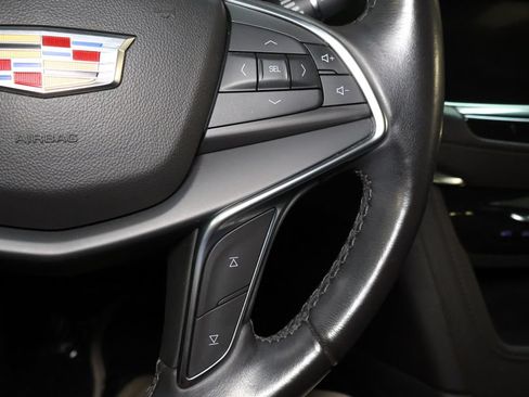 Used 2018 Cadillac XT5 Luxury w/ Driver Awareness Package AWD/4WD image 22