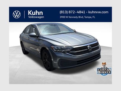 Used 2024 Volkswagen Jetta SE w/ Panoramic Sunroof Package