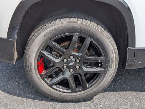 Used 2019 Chevrolet Traverse Premier w/ Redline Edition AWD/4WD image 32