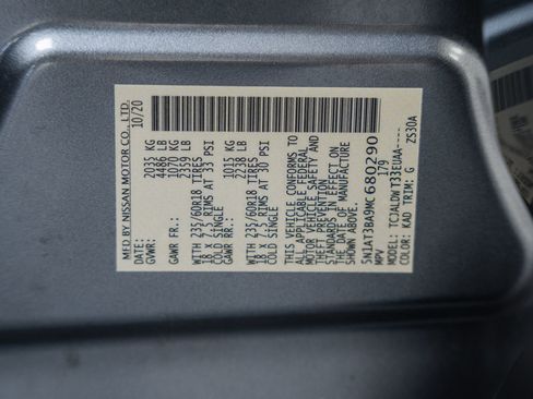 Used 2021 Nissan Rogue SV w/ Premium Package image 41