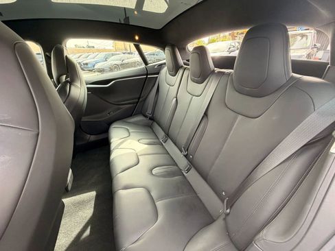 Used 2017 Tesla Model S 75D AWD/4WD image 10