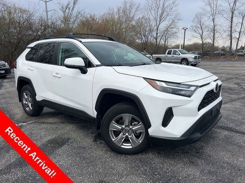Used 2023 Toyota RAV4 XLE w/ Convenience Package image 1