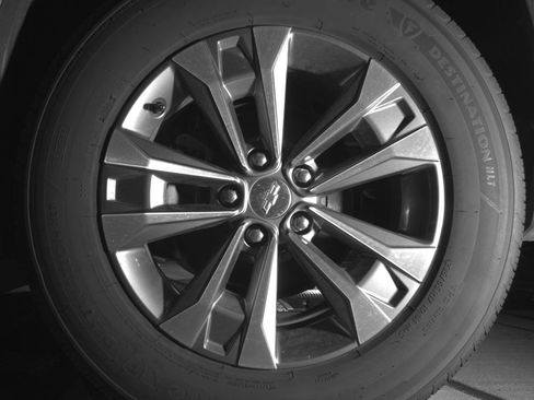 Used 2025 Chevrolet Equinox LT image 11