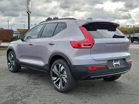 New 2026 Volvo XC40 B5 Ultra w/ Protection Package Premier image 4