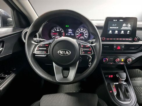 Used 2021 Kia Forte LXS image 9
