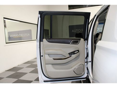 Used 2018 GMC Yukon XL Denali w/ Denali Ultimate Package image 14