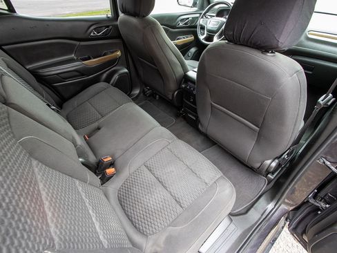 Used 2018 GMC Acadia SLE w/ Driver Alert Package I image 24