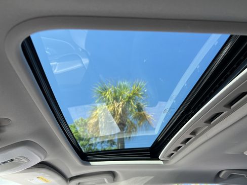 Used 2018 Volvo S60 T5 Inscription FWD image 28