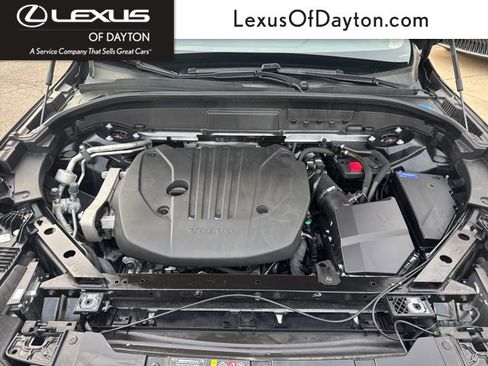 Used 2024 Volvo XC60 B5 Plus image 33