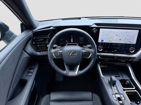 Used 2026 Lexus TX 350 AWD w/ Technology Package image 17