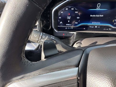 Used 2024 Chevrolet Silverado 1500 LT Trail Boss w/ Convenience Package II image 28